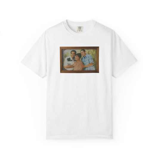 American Pie Levinstein Family Portrait T-Shirt